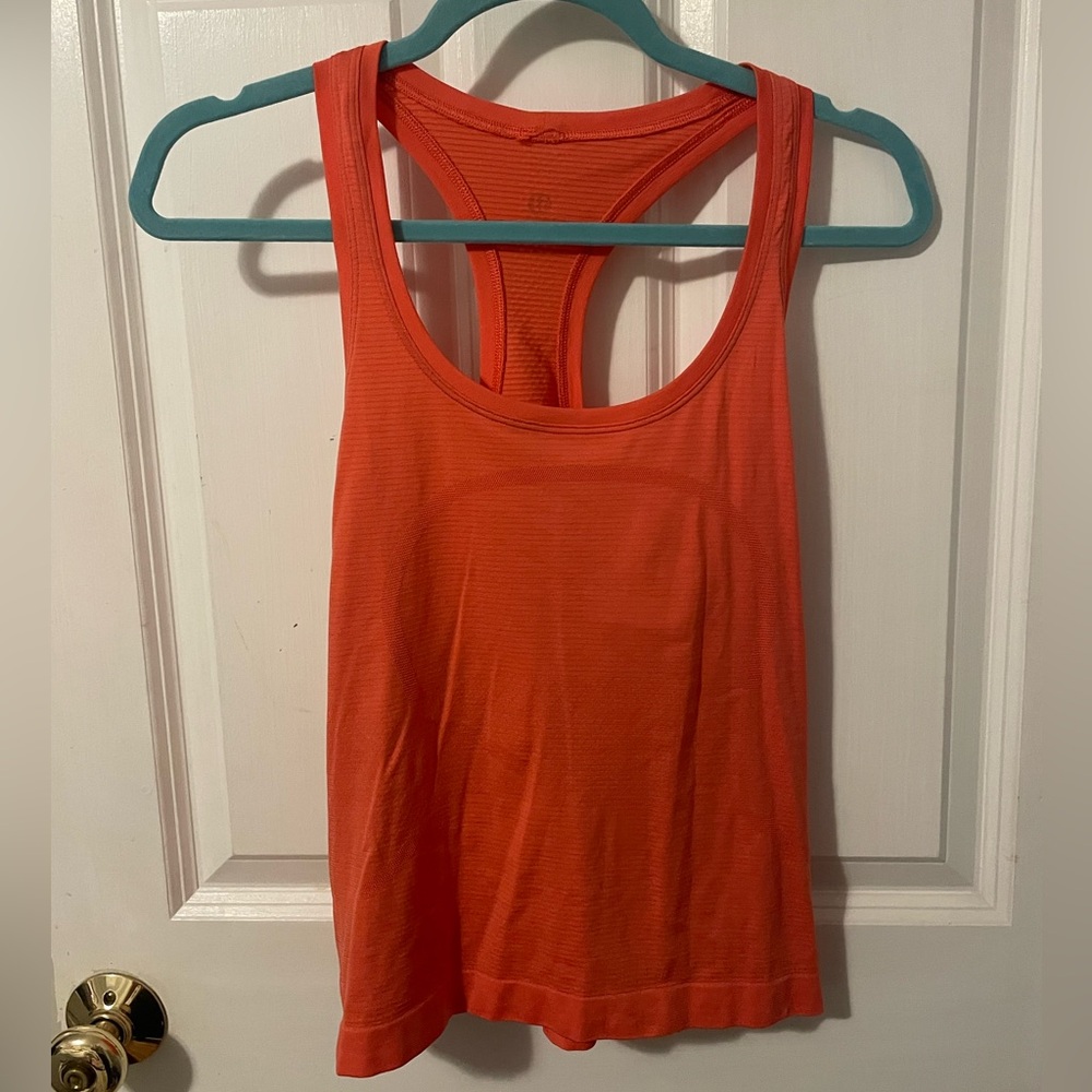 LULULEMON RACER BACK TANK SIZE 8